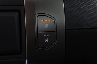 Kia EV3 GT-Line Business Edition 81.4 kWh  Camera - Adaptieve Cruise control - AppleCarplay - AndroidAuto - 7 Jaar of 150.000km Fabrieksgarantie / 42