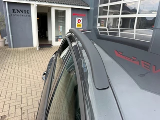 Audi Q3 35 TFSI S Line / Virtual / ACC / Led Matrix / Trekhaak . / 19