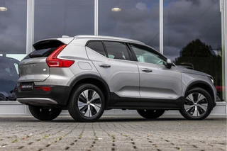 Volvo XC40 1.5 T4 Plug-in hybrid Core Bright  | Keyless | Camera | Carplay / 2