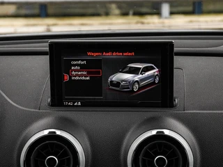 Audi A3 Sportback 30 TFSI Sport S Line Edition | Automaat | 3x S-Line | LED | Navigatie | Cruise Control | 18" / 29
