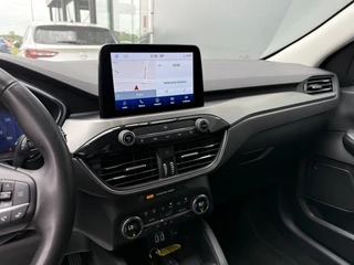 Ford Kuga BWJ 2022 2.5 PHEV 225 PK Titanium  TREKHAAK | FULL LED | ADAPTIVE CRUISE | STOEL + STUURVER. | VOORRUITVERW. | CAMERA | CARPLAY + ANDROID | NAVI | CLIMA | LMV | PDC / 19
