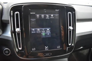 Volvo XC40 1.5 T5 RECHARGE . BNS PRO / 1e EIGENAAR / NL AUTO / 21