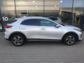 Kia XCeed 1.5 T-GDI MHEV DynamicLine *Cruise & Clima* / 9