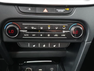 Kia XCeed 1.5 T-GDi GT-Line  - Navigatie - Stoel-/stuurverwarming - Cruise Control - Climate Control - Fabrieksgarantie tot 08-2031 / 30