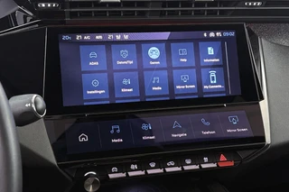 Peugeot 408 1.2 PureTech Allure Pack 130 EAT8 Stoelverwarming Camera Keyless 19" / 13