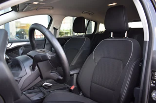 Ford Focus Wagon 1.0 EcoBoost Hybrid Titanium | Apple CarPlay | LED | Cruise | Climate / 6