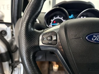 Ford Fiesta 1.0 EcoBoost ST Line MOTOR VERV. | CRUISE | PDC / 28