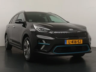 Kia e-Niro DynamicPlusLine 64 kWh - SOH 96,0% - Schuif-/kanteldak - Stoel-/stuurverwarming - Navigatie - Cruise Control - Keyless - Fabrieksgarantie tot 07-2028 / 13