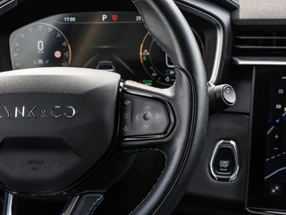 Lynk & Co 01 1.5 Plug-in Hybrid 262 PK Black Edition SOH 92% Panoramadak 360 Camera Infinity ACC LED Rondomzicht Camera Apple CarPlay/Android Auto 20" / 19