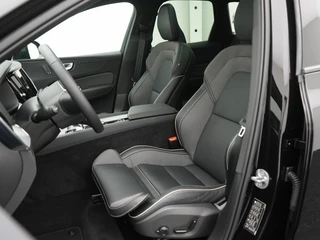 Volvo XC60 2.0 T6 AWD + Black Edition 350PK Pano | Trekhaak / 17