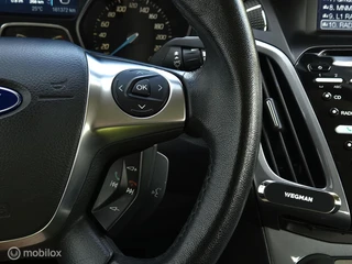 FORD FOCUS 1.0 ECOBOOST TITANIUM/CLIMATE/STOELVERWARMING/KEYLESS/BLUETOOTH / 24