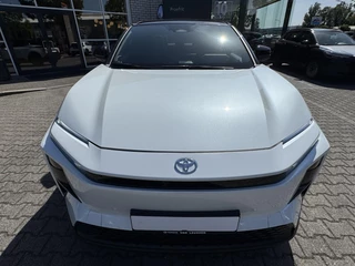 Toyota C-HR+ EXECUTIVE AWD 77 kWh NIEUW & DIRECT LEVERBAAR!! PREMIUM PACK PANO-DAK BLIND-SPOT PARK-SENSOREN 360° CAMERA STOEL/STUURVERW WARMTEPOMP EL-ACHTERKLEP / 9