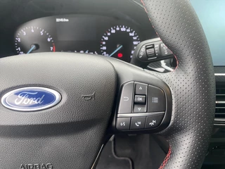 FORD Focus 1.0 EcoBoost Hybrid 125pk ST-Line / 17