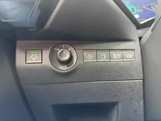 DS DS 7 Crossback 225pk E-Tense Performance Line (Elektrisch Schuifdak - Leder incl verwarming/koeling/massage/geheugen - Elektrische Klep - Adaptieve Cruise Controle - LED - Keyless Entry - Camera) / 31