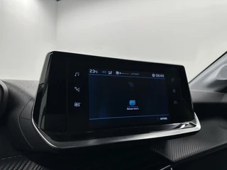 Peugeot 208 1.2 PureTech Active Pack CRUISE NAVIGATIE CARPLAY LM. / 36