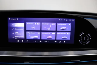 Omoda 9 Premium Hybride 537 PK Automaat | NIEUW MODEL | DEMO | Mat lak | Schuif/kanteldak | Lederen bekleding | Massagestoelen | Keyless | Stoel & Stuurverwarming | 7 jaar garantie / 41