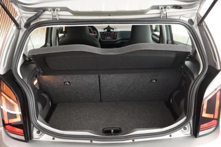 Volkswagen Up! 1.0 60pk Move Maps&More Airco / 28