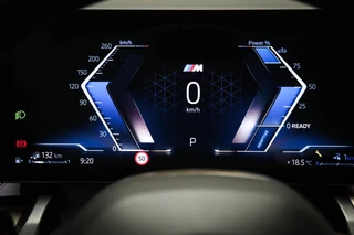 BMW 5-serie Touring 550e xDrive | INNOVATION / M SPORT PRO- PACK | PANORAMADAK | HEAD UP | STUURVERWARMING | 360 CAMERA | 20" / 6