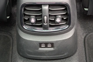 MINI Countryman 1.5 Cooper SE ALL4 PHEV Chili JCW Panorama Head-Up / 44