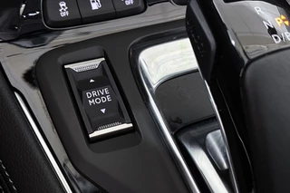 Opel Grandland X 1.6 Turbo Hybrid Innovation Stoelverwarming Keyless Trekhaak / 42