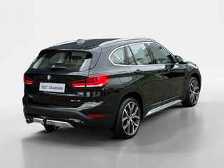 BMW X1 sDrive18i Business Edition Plus | Trekhaak | Leder | Navi | Stoelverwarming | Head-Up Display | Ambient Lighting | NL AUTO | Cruise Control | Climate Control | 12 maanden Bovag garantie | / 7