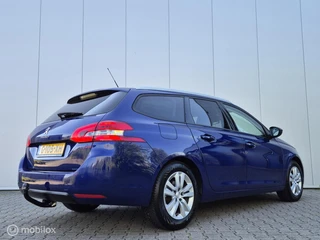 PEUGEOT 308 SW 1.2 PURETECH EXECUTIVE/PANO/LED/TREKHAAK/CARPLAY/CRUISE/LANE ASSIST / 6
