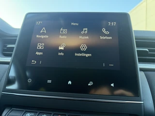 Renault Captur 100pk Intens (Keyless Entry - Camera - Parkeersensoren V+A - LED - Automatische Airco - Navigatie - Two Tone) / 21
