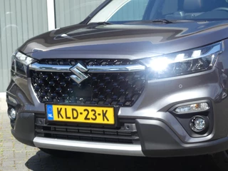 Suzuki S-Cross 1.4 Boosterjet Style Smart Hybrid Special Edition Panoramic Roof, 360 graden Camera, Half lederen Bekleding / 35