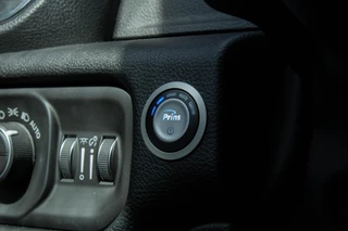 Dodge Ram 1500 4X4 5.7 V8 4x4 Crew Cab Limited / 59
