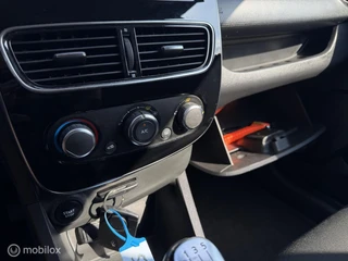 Renault Clio 0.9 TCe Limited|4 NWE Banden|Airco|Cruise| / 23