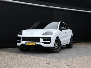 Porsche Cayenne 3.0 E-Hybrid | LEDER | LUCHTVERING | PANO-DAK | MASSAGE | BOSE | STOELVERK. | SPORTCHRONO | 360° CAMERA | ADAPT. CRUISE | NAVI | DESIGN PAKKET |