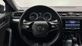 Skoda Superb Combi 1.5 TSI ACT Business Edition ACC-LEER-NAVIGATIE / 19