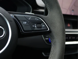 Audi A4 Avant RS4  | RS Dynamic | Pano | B&O | Massage / 50
