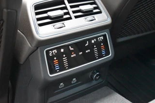 Audi A6 Avant 50 TFSI e quattro Business edition / 25
