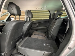 Renault Grand Scenic 1.3 TCe Bose | 7-Pers | Leder/Alcantara | Panorama voorruit | Massage stoel | BOSE Sound | Navigatie | Camera / 44