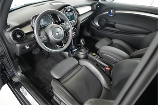 MINI 3-deurs 1.5 Cooper Chili  | Pano | Leder | Stl. verw. | PDC | Sportstoelen | / 14