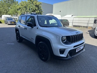 Jeep Renegade 4xe 240 Plug-in Hybrid The North Star (Elektrisch Schuifdak - Navigatie - Apple Carplay - Camera - Stoel & Stuurverwarming - LED) / 6