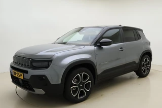 Jeep Avenger 1.2 e-Hybrid 110pk Automaat Summit | Navigatie | Trekhaak | Panoramadak | Adapt. Cruise control | JBL Audio | Elektrische achterklep | Stoelverwarming | Climate Control