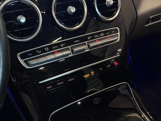 Mercedes-Benz C-Klasse 180 Premium Pack 156pk Pano Smartlink Stoelverw LED 17'' / 35