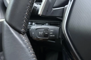 Peugeot 3008 1.2T Active Avantage | Automaat | Navigatie | Climate Control | Camera | Full LED | Keyless Entry & Start | Apple Carplay/Android Auto | 1e Eigenaar / 23