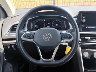 Volkswagen T-Roc 1.0 TSI Life | Camera | Carplay | PDC | ACC | NAV / 15