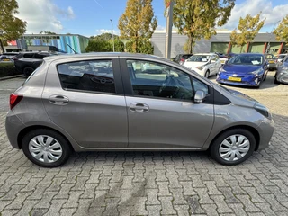 Toyota Yaris 1.5 Hybrid ASPIRATION 4S-BANDEN NAVI CRUISE CLIMA CAMERA BLUETOOTH NL-AUTO DEALER ONDERHOUDEN! / 7
