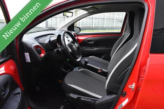 Toyota Aygo 1.0 VVT-i x-play NAVI/CAMERA/CRUISE C./ETC.! / 9