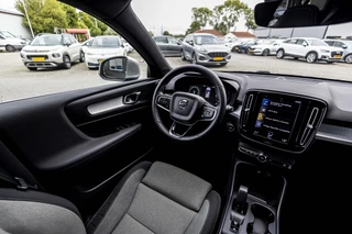 Volvo XC40 1.5 T4 Plug-in hybrid Core Bright  | Keyless | Camera | Carplay / 21