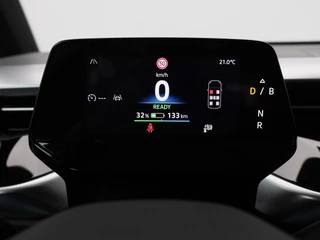 Volkswagen ID. Buzz Pro 86 kWh 286 Pk LWB 7 Persoons | Cruise Control | CarPlay | Climatronic | Navigatie | 19 Inch | 18.855 Km !! / 21