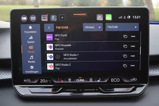 CUPRA Terramar 1.5 TSI e-Hybrid Advanced  Matrix LED/Keyless/Camera/Sfeer/ACC/20"/Trekhaak wegkl. / 19