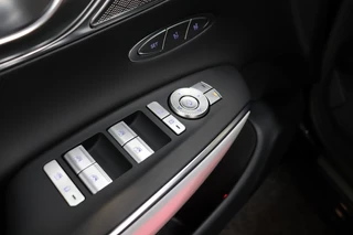 Genesis GV70 Panoramadak | BTW | Adaptive Cruise Control / 21