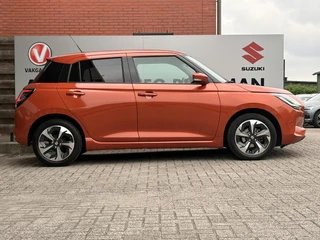 Suzuki Swift 1.2 Style Smart Hybrid Navigatie, Cruise Control Adaptief, Achteruitrijcamera, Stoelverwarming, Parkeersensoren / 11