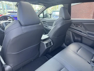 Toyota bZ4X Touring Executive AWD 75 kWh PANO STOEL/STUURVERWARMING STOELVENTILATIE 360-CAMERA PARK-SENSOREN BLIND-SPOT APPLE/ANDROID / 10