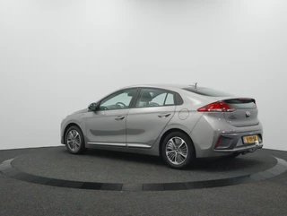 Hyundai IONIQ 1.6 GDi PHEV Comfort Carplay navigatie | Trekhaak | Camera | S / 7